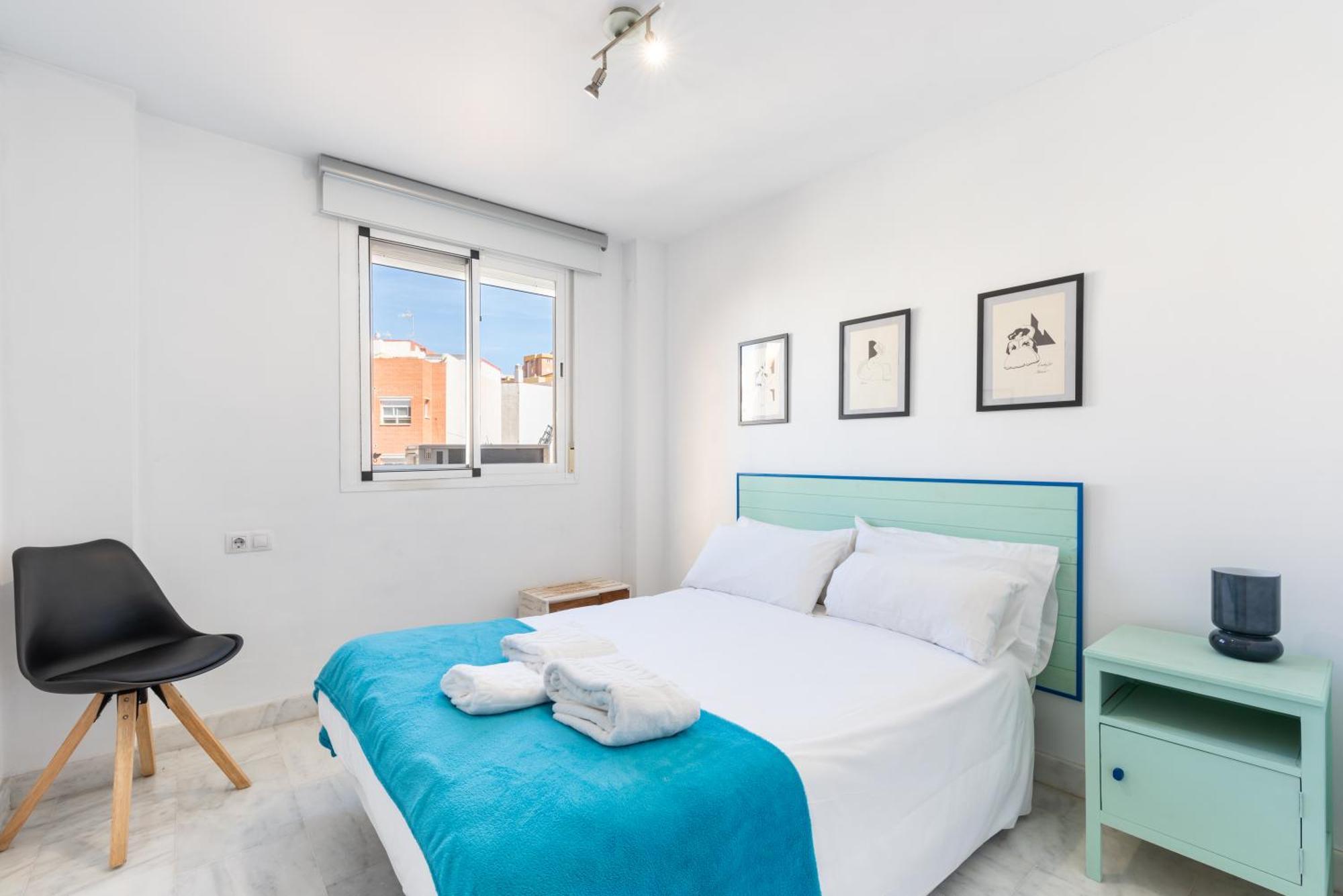 Wintowinrentals Quiet Apartment, Good Location, Free Parking مالقة المظهر الخارجي الصورة